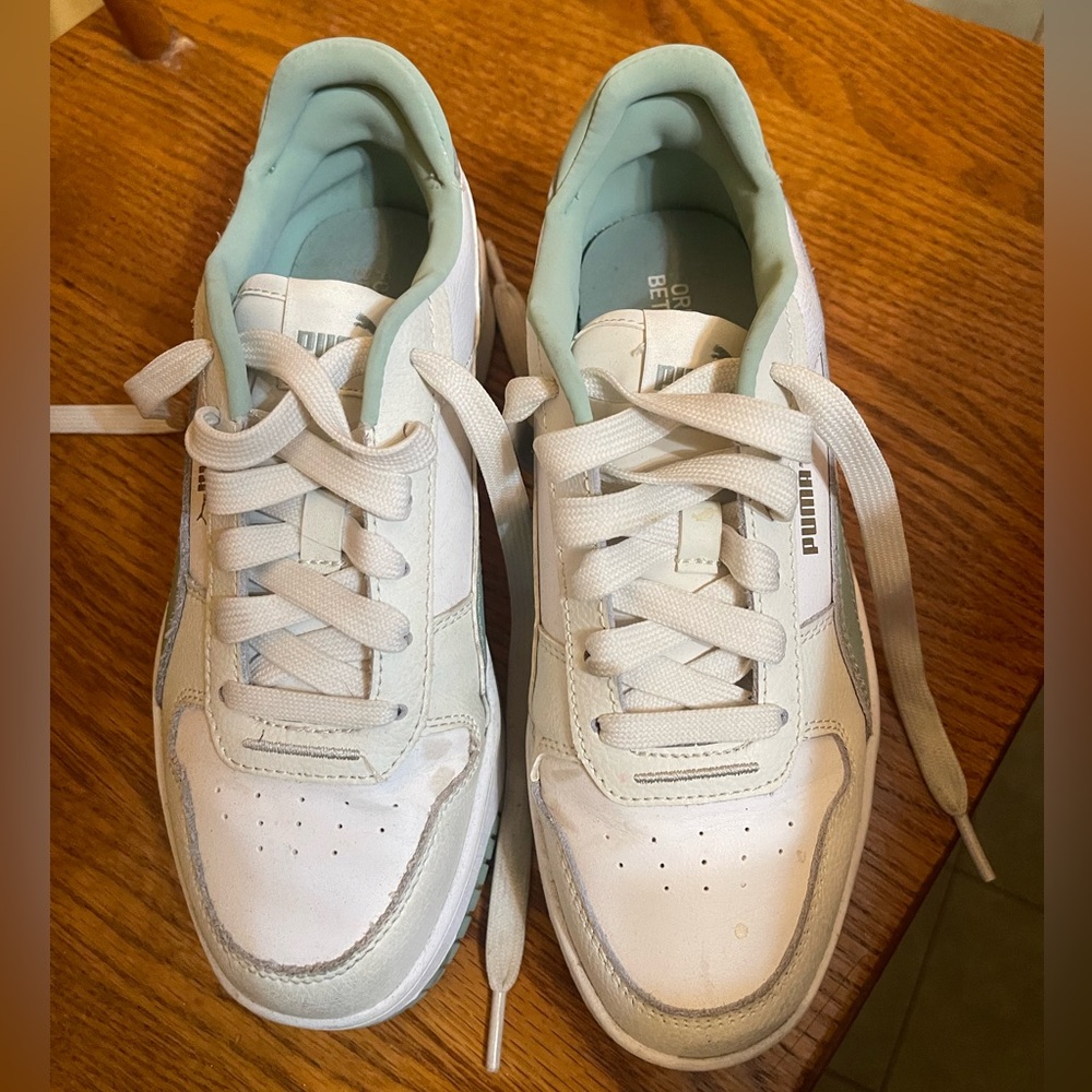 Puma White and Aqua Sneakers - Picture 1 of 5